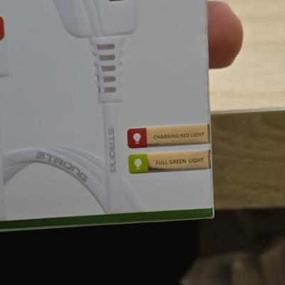 شاحن سترونج سريع